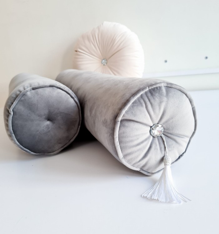 Poduszka glamour wałek ciemny szary velvet JL Home / JasioweLove
